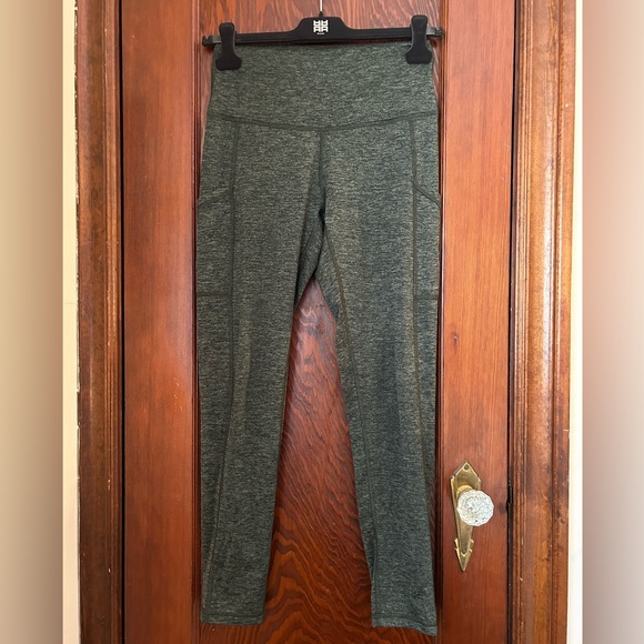 Aerie Heathered Olive Green Leggings Medium - Picture 1 of 3